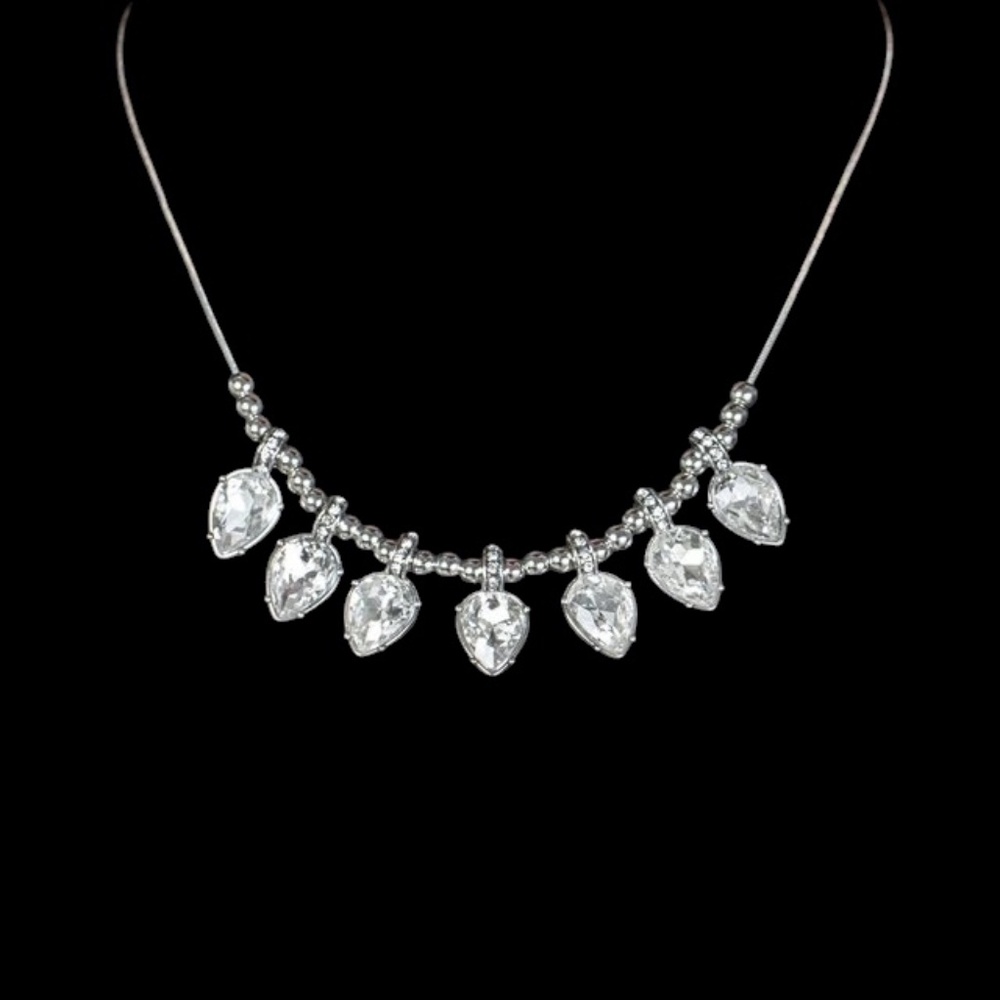 Paparazzi Crown Jewel Couture White Necklace NWT